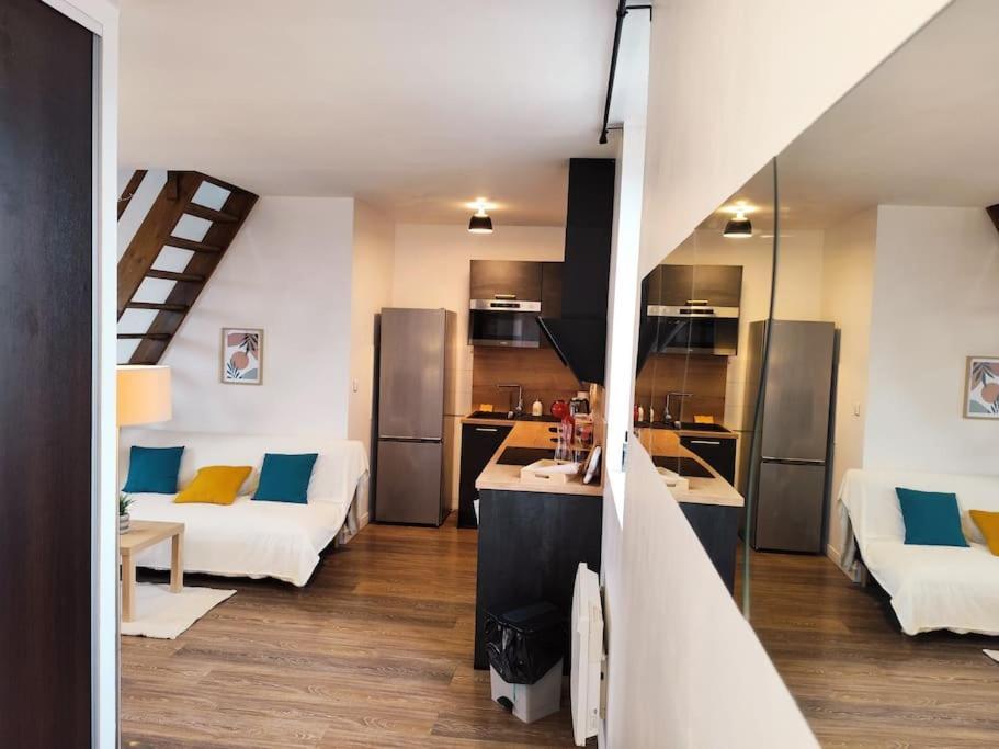 Appartamento Duplex - Proche Gare & Centre Compiègne Esterno foto