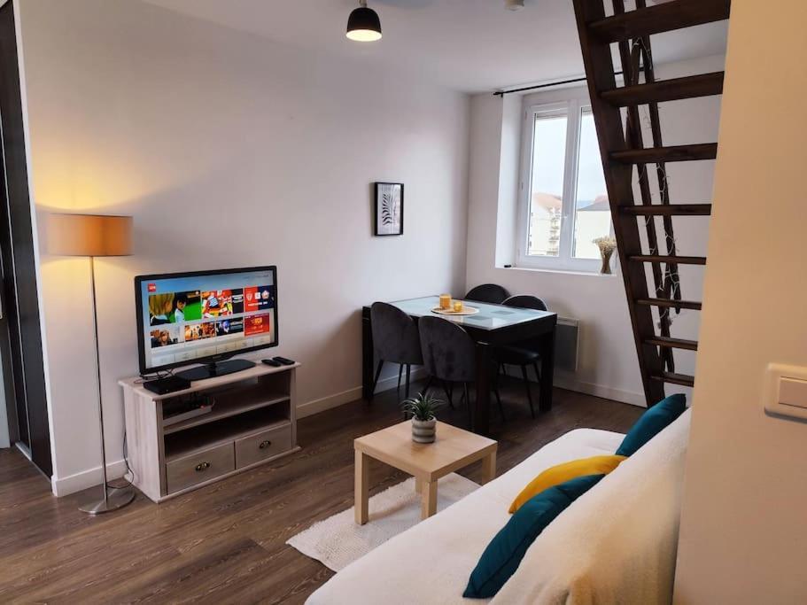 Appartamento Duplex - Proche Gare & Centre Compiègne Esterno foto