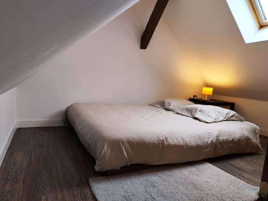 Appartamento Duplex - Proche Gare & Centre Compiègne Esterno foto