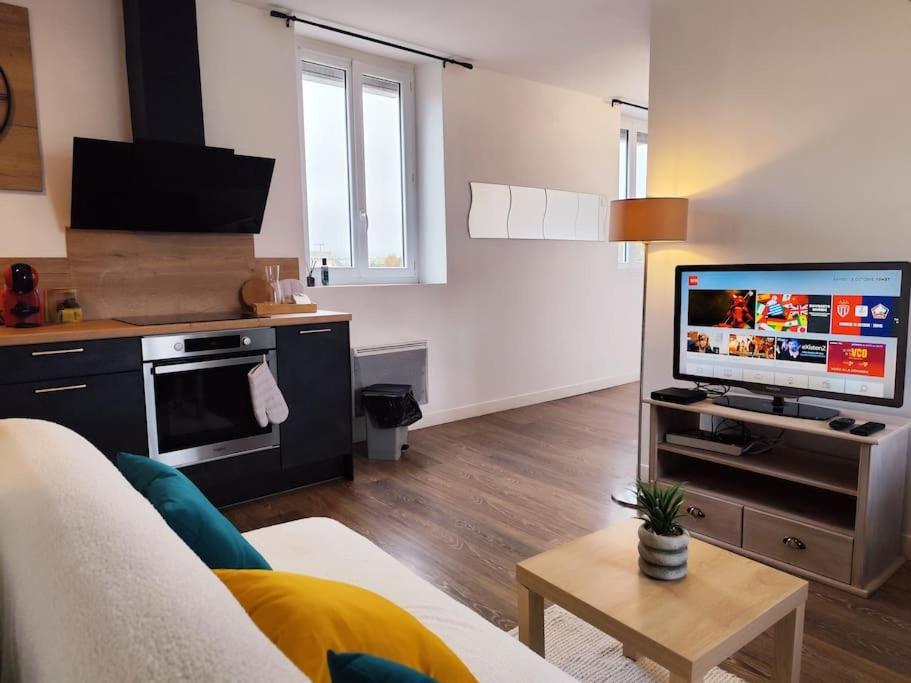 Appartamento Duplex - Proche Gare & Centre Compiègne Esterno foto